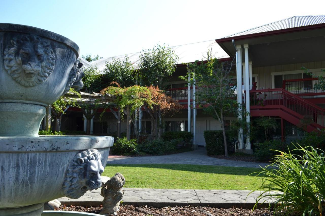 Sebastopol Inn Εξωτερικό φωτογραφία